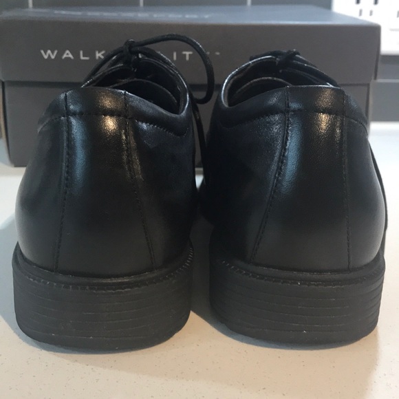 Men’s Rockport Dress Shoes - Picture 3 of 8